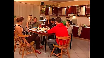 Aventura De Familie Cu O Pornostar