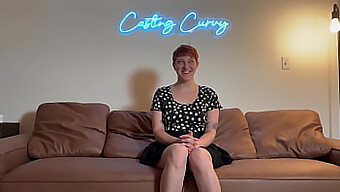 Casting Curvy: Storbystet Kunstjente Prøver Seg Ut For Porno